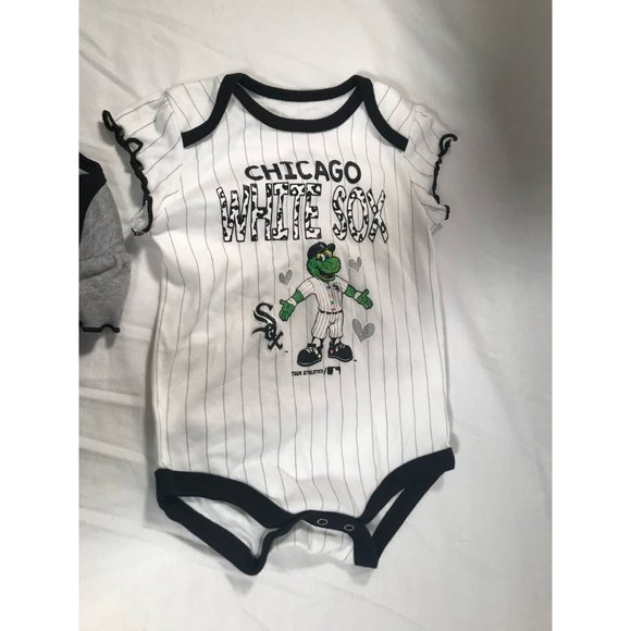 Genuine Merchandise Chicago White Sox Onesie Set 6/9 Months - Picture 4 of 9